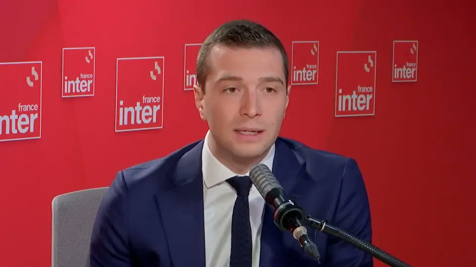 franceinfo's tweet photo. Stade de France : "Le ministre de l'Intérieur est un menteur pathologique et ça commence à devenir franchement inquiétant", lance Jordan Bardella

https://t.co/V3ugNruGwD https://t.co/ADKfc7ZRzT