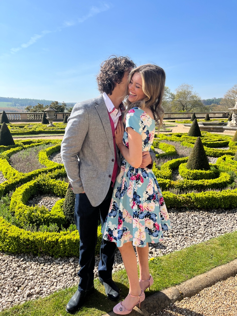 joebrowns's tweet image. You and I are just like our outfits: we just make sense. ❤️😍 
Co-ordinate with your loved one this Jubilee Bank Holiday! 👑

JB Jubilee Styles to Spark Your #Mojoe! &amp;gt;&amp;gt; bit.ly/3P3WUJ0