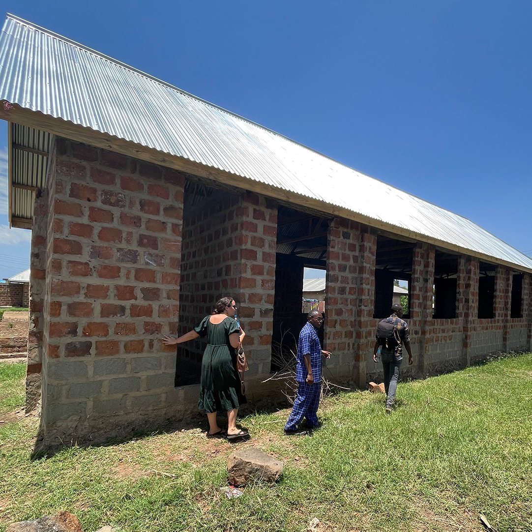 Mama_Hope's tweet photo. #PartnerNews: Ongoing partner project in Tanzania. When complete, St. Timothy's Nursery School will have the capacity to host 80 or more children. Do you know of a community-led project happening near you? Comment below or DM us. #CommunityLed #CommunityLedDevelopment #MAMAHOPE https://t.co/kHHEZU1S45