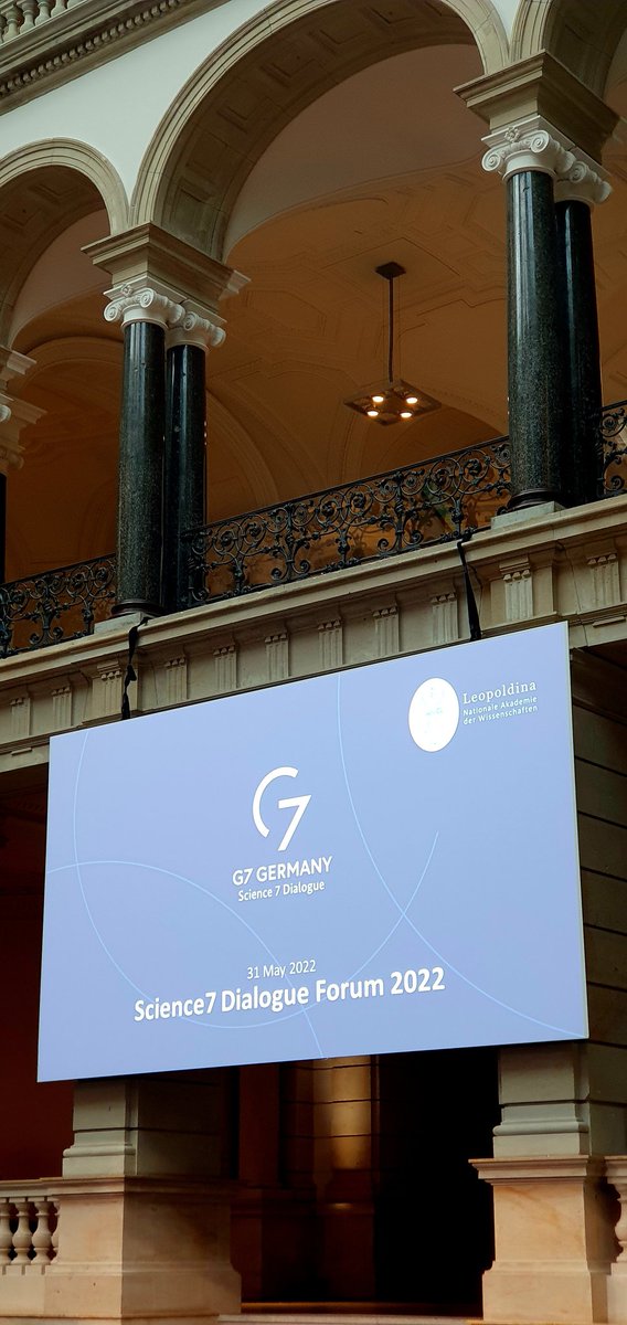 Heute stellt die #leopoldina in #berlin die Forderungen der internationalen Wissenschaft an die Politiker der #G7 vor. Es geht vor allem um den #Klimawandel und das Thema #Pandemie. Für <a href="/mzwebde/">mz-web.de</a> darf ich dabei sein.
