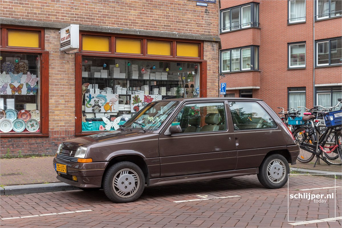 schlijper's tweet image. Renault 5 Baccara (1989)

30 05 2022 11:43 #Amsterdam #Spaarndammerbuurt #Renault #Renault5 #Renault5Baccara