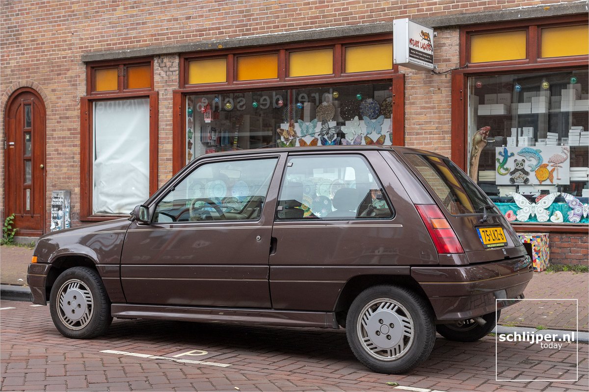 schlijper's tweet image. Renault 5 Baccara (1989)

30 05 2022 11:43 #Amsterdam #Spaarndammerbuurt #Renault #Renault5 #Renault5Baccara