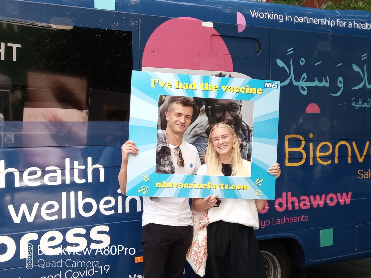 🚌 The Health &amp; Wellbeing Bus is back in #Streatham till 5pm today, with:

🚶‍♀️Walk-in Pfizer #CovidVaccine &amp; boosters (16+)
🙋Support from a wellbeing ambassador
💖Blood pressure checks

🗺️388, Streatham High Rd, SW16 6HX
lambethtogether.net/wellbeing-bus

@streathamlib <a href="/streathamaction/">Streatham Action</a>