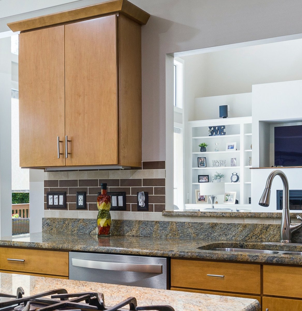enkasahardware's tweet photo. A retro kitchen with enkasa's silver t-shaped handle is always a classic.
#cabinethandles
#cabinethandleblack
#cabinethandleknobs
#cabinetpulls
#cabinetpullskitchen
#cabinetpullsandknobs
#kitchencabinets
#interiordesign
#luxuryhandles
#homeinspiration
#enkasahardware https://t.co/fJYLeiYv7T