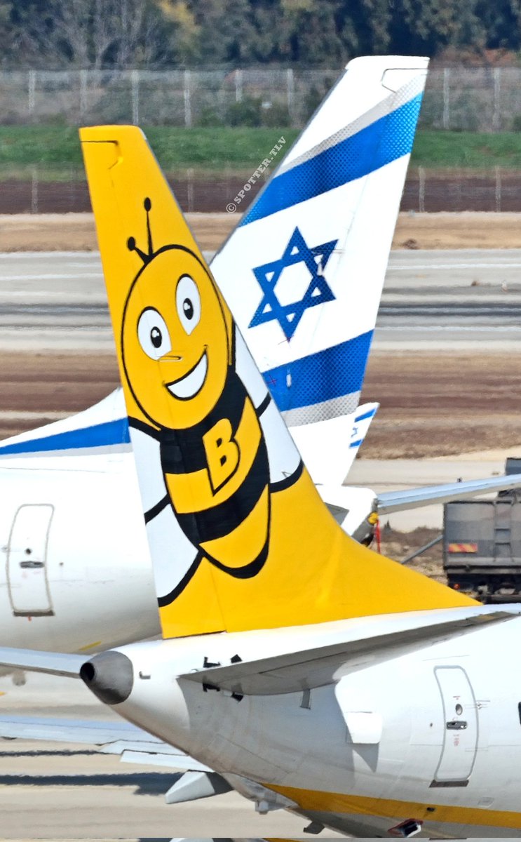 SpotterTlv's tweet photo. #tailtuesday #buzzairlines #elal #elalisrael #bengurionairport #LLBG #telaviv #tlv #אלעל https://t.co/ndO4x1MNGe