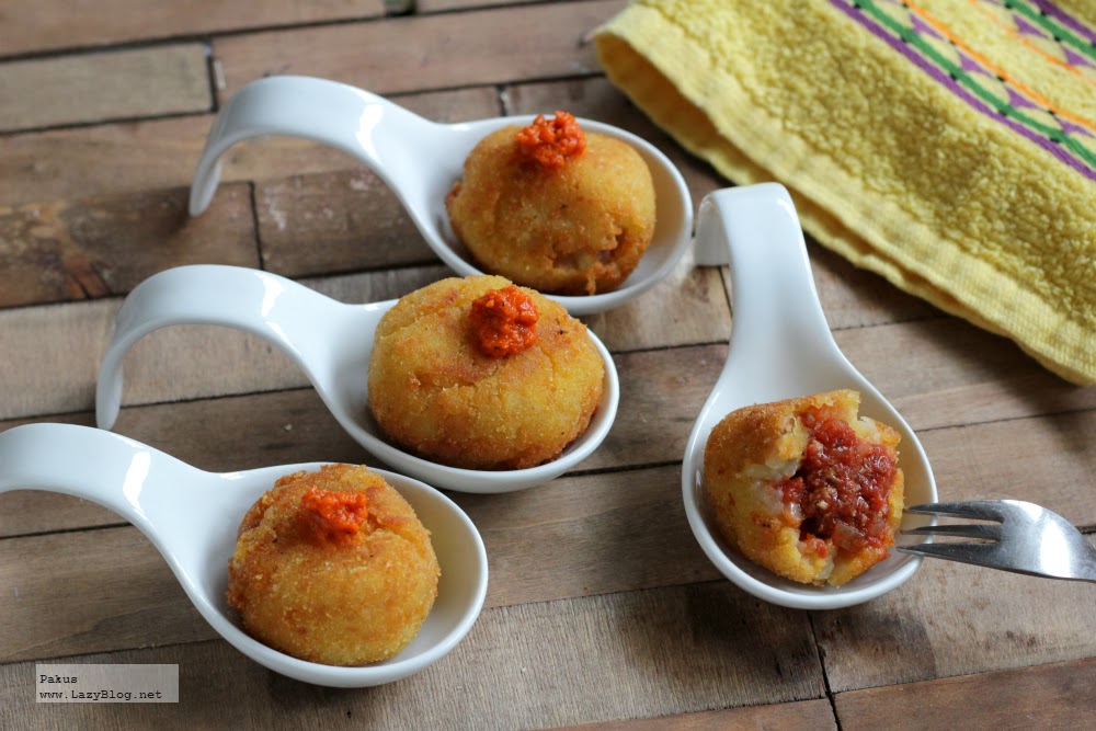 Bombas picantes de carne o bombetas, para alegrarte la vida a la hora del aperitivo.

Os dejo aquí la receta 👉  buff.ly/3a3f87Y