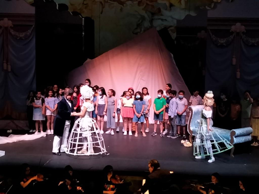 glorya_fdz's tweet photo. Nuestra apuesta por la ópera también incluye a nuestros escolares, fántastica jornada con el proyecto Ópera Kids. Enhorabuena por esta iniciativa de acerca la ópera a todos!

#operakids @CulturaLasRozas @Ayto_Las_Rozas @jdelauz https://t.co/iEAWnjFqc8
