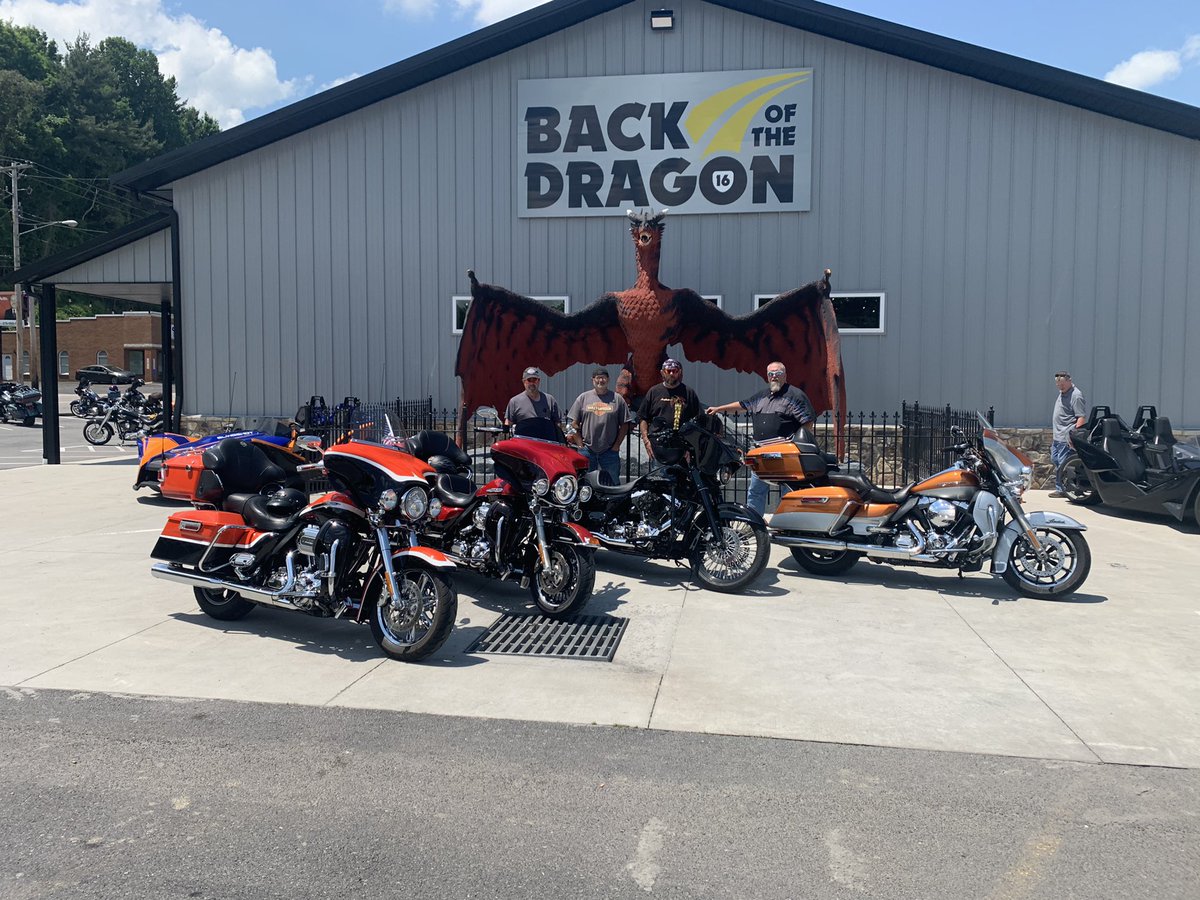 michell46473748's tweet photo. @BackOfTheDragon awesome ride https://t.co/BCbFWkdvHO