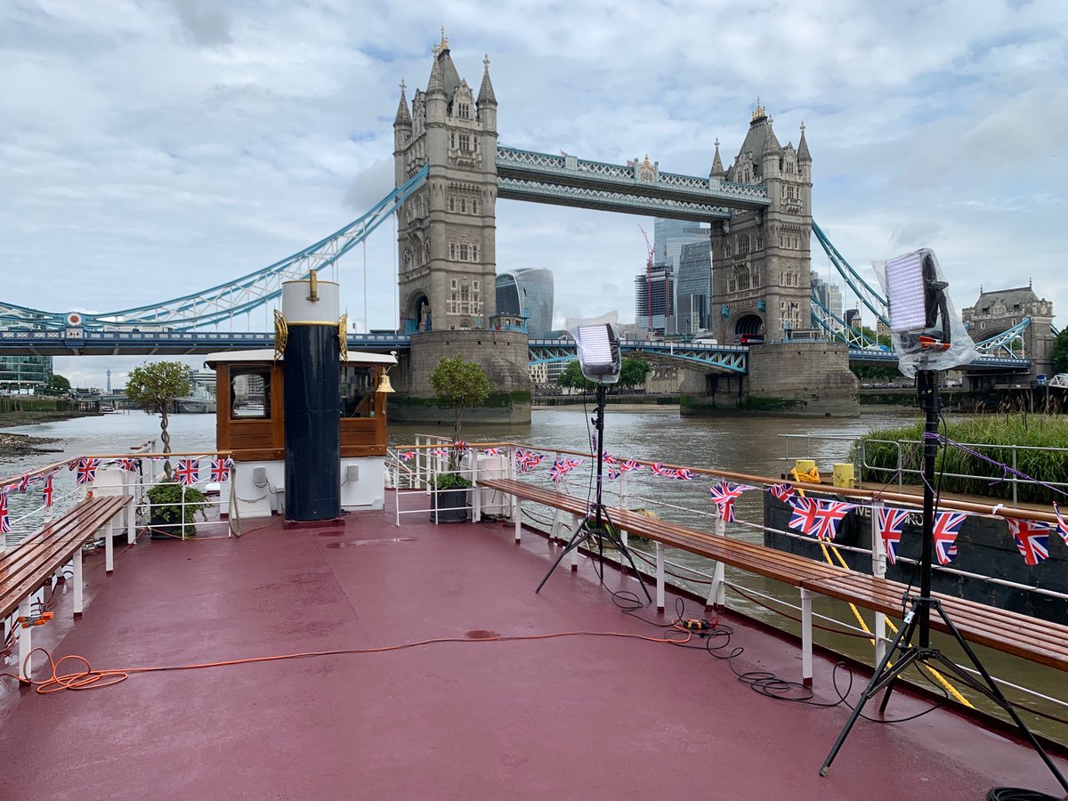 BeeAerial's tweet photo. Good Morning America! Getting ready for the live time for @ABC #goodmorningamerica #Livestream #drones https://t.co/YA0xRvPNLw