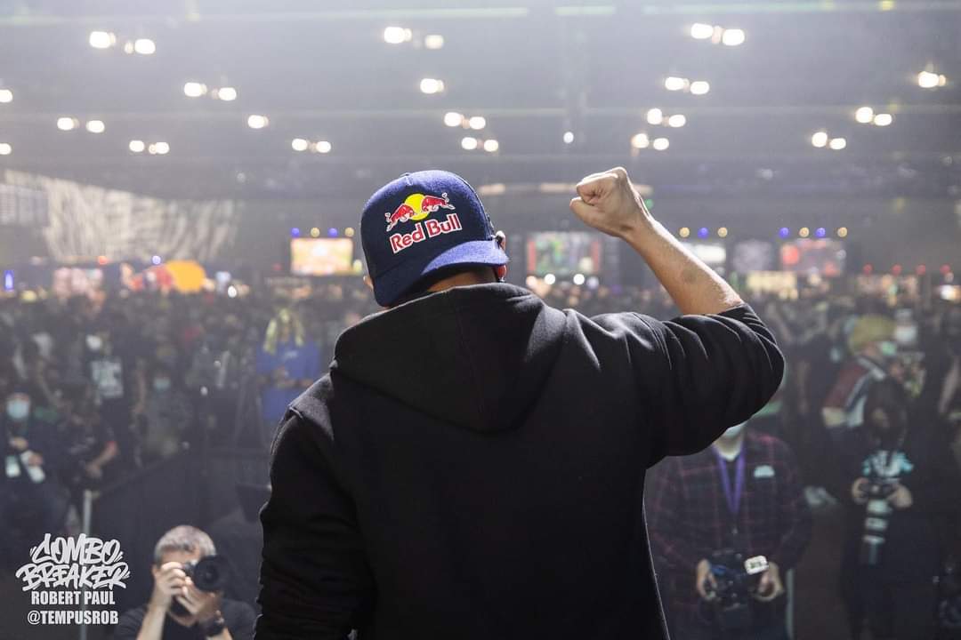 Congratulations Champ <a href="/ArslanAsh95/">Twis | Arslan Ash</a> On Winning The Tekken Tournament and Making Us Proud 😍

#tekken #Pakistan 

Picture Credits: <a href="/ArslanAsh95/">Twis | Arslan Ash</a>