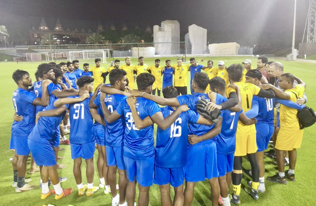 Sri Lankan Football National Team continues its training for the 7th consecutive day under world’s leading training facilities.

#SriLankaFootballForward #srilankafootball