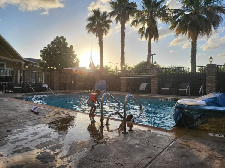 justbeonsocial's tweet photo. I AM LIGHT

Donate 👇👇 https://t.co/nOkgA39KNa

#justbefamily #podcast #learning #mykid #funday #kids #family #familyfun #familytime #kidswim #kidswimming
#kidsofinstagram #kidsactivites #kidswimwear https://t.co/oev9S3ErlS