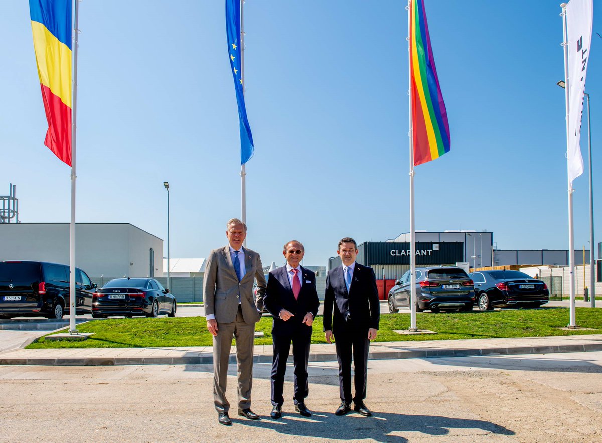 Clariant tweet media