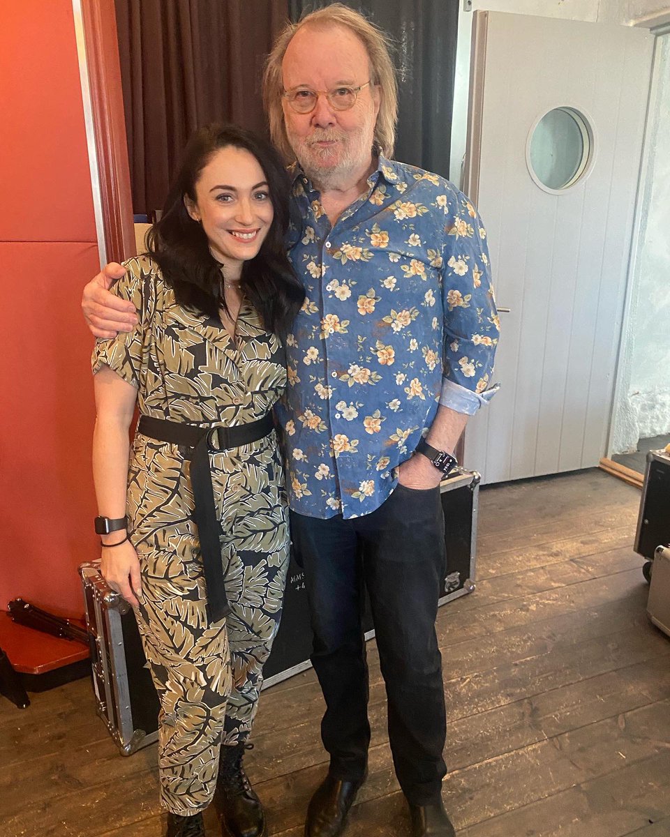 R A Y A | Rachel Clark (@raya_uk) on Twitter photo When your mentor is one of the greatest pop composers of all time… ✨🤯🫠🇸🇪 @ABBA <a href="/ABBAVoyage/">ABBA Voyage</a> #abba #ABBAVoyage #abbaarena When your mentor is one of the greatest pop composers of all time… ✨🤯🫠🇸🇪 @ABBA <a href="/ABBAVoyage/">ABBA Voyage</a> #abba #ABBAVoyage #abbaarena