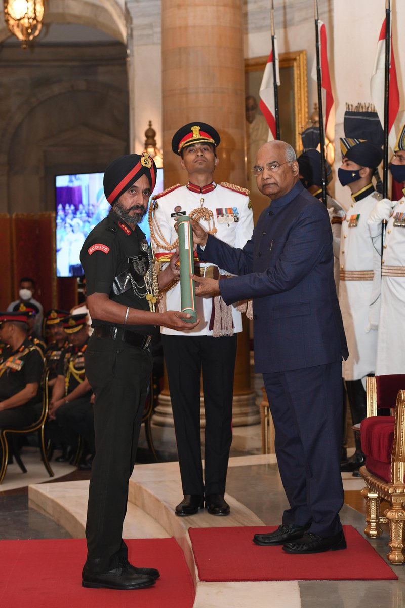 President Kovind presents Param Vishisht Seva Medal to Lieutenant General Savneet Singh, YSM, SM, VSM, The Infantry (Retired).