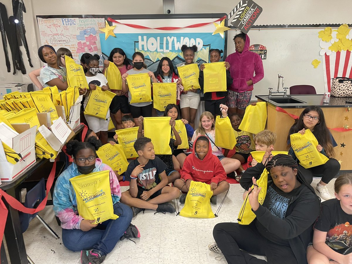 whitneegrant's tweet photo. Shout out to PEP and Ms. Rochester for getting students excited to #makesummercount with lots of summer reading @PEPGreenville @GroveElementary @LitSpecMaeMae https://t.co/KozdKJ0WPJ