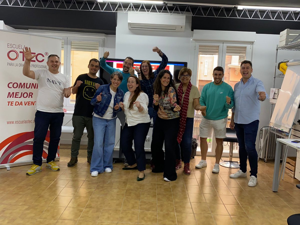 escuelaotec's tweet photo. ¡El pasado martes 24 de mayo llegaba a su fin el curso de oratoria Profesional OTEC en Logroño.

No hay mejor manera de mostrar lo que han supuesto estos meses que dejando aquí algunos de los testimonios recibidos: https://t.co/i7SCFhwk3F