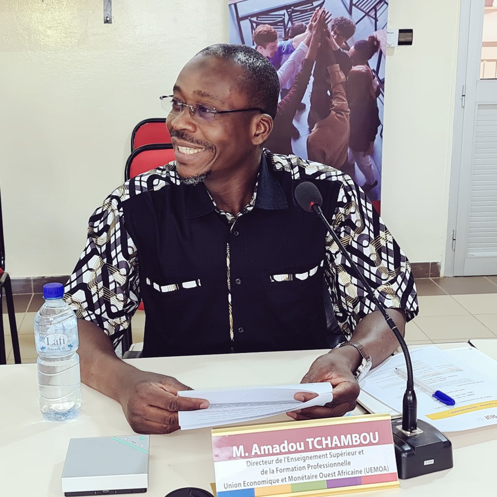 Le CAMES tweet media