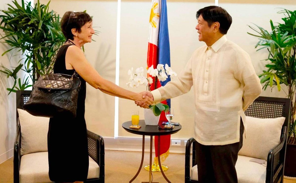 bongbongmarcos's tweet photo. I had a fruitful discussion with French Ambassador Michèle Boccoz yesterday about areas of joint interest that we will undertake in the near future. https://t.co/nyC8b7NT9E