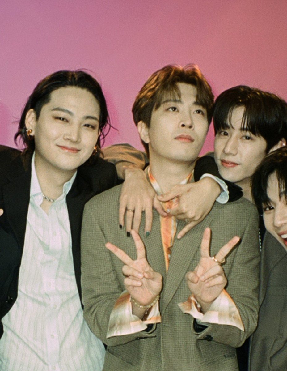 Everythingis_3's tweet photo. แม่ยก #Mark2jae #Bmarkjae ตายยังนะ ยังค่ะ ยังไม่ตาย ฉันจะไม่ตาย ตายทำไมก่อนนนนน https://t.co/7tCGS3elLI