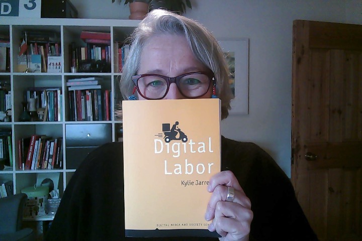 kylzjarrett's tweet image. It&apos;s alive! Really truly alive! #DigitalLabor #DigitalLabour