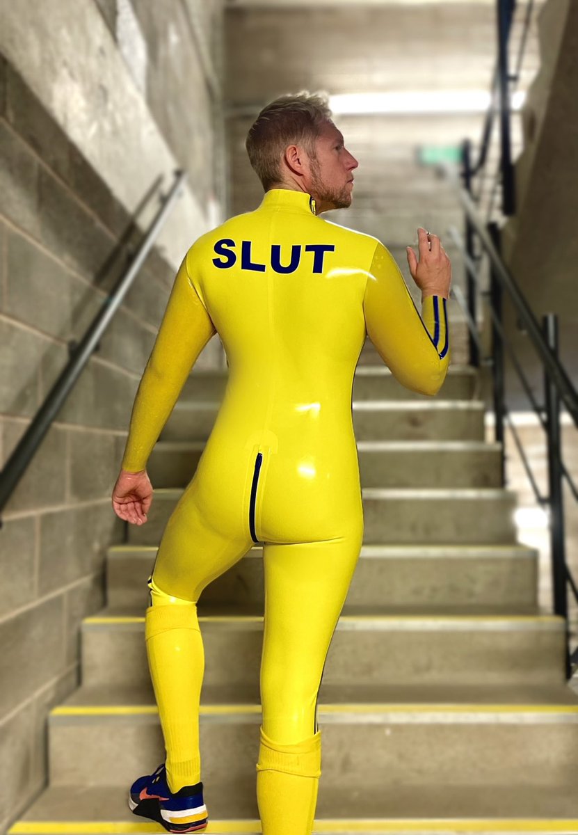 Who wants to be a slut with me and <a href="/RubbermenLondon/">Rubbermen of London</a> at <a href="/BackstLondon/">The Backstreet</a> one penultimate time on Friday?

You’ll find me easily in the dark area in this suit. 💛🍌🍋
