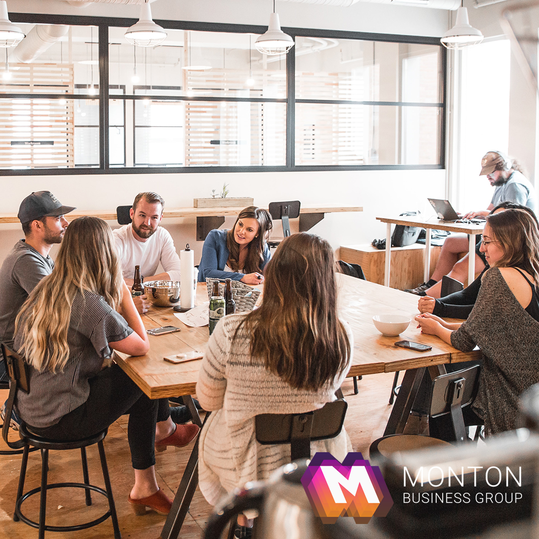 MontonBusiness's tweet photo. What a fantastic turnout for our May meeting 👏👏👏

It was wonderful to see so many people at this month’s Monton Business Group meeting at the Edison Bar! 

If you missed out this time, don’t worry - we’ll be meeting again on Friday 24th June! Just DM us to grab your place 📩 https://t.co/9LyRbLeooO