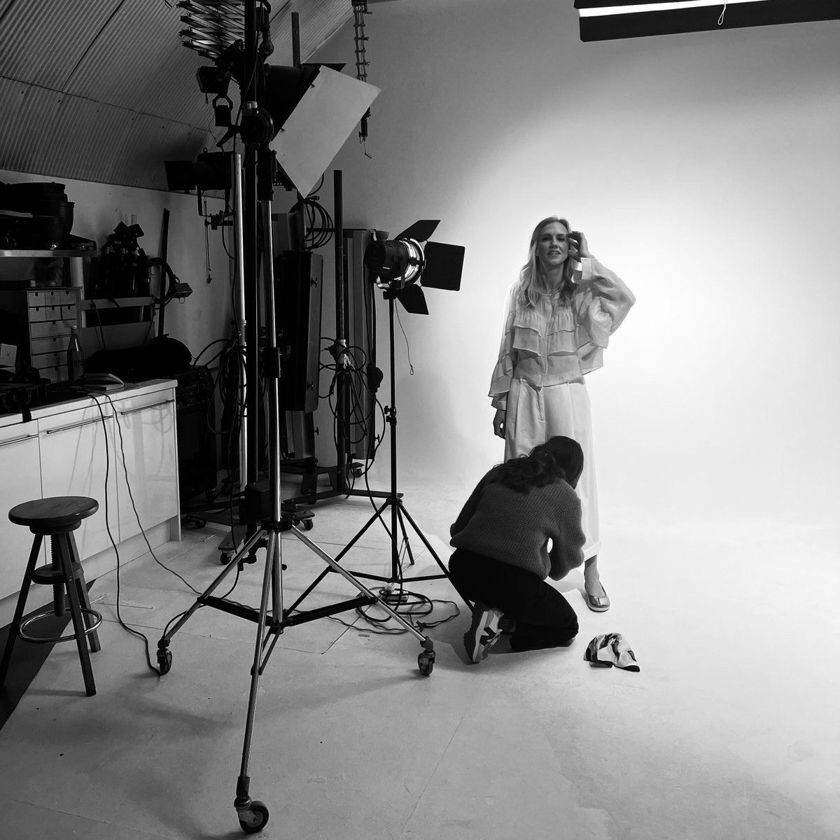 UnboundGroup's tweet photo. Come with us for a sneak peek on our first ever Unbound Group photoshoot! #Unboundgroup #UnboundBTS https://t.co/VNOMo00Oz8