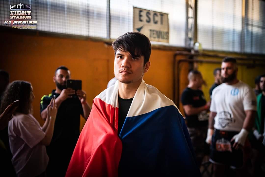 WhosAdzz's tweet photo. War mode ⚔🇫🇷 #Godblessed https://t.co/PXzprJXiNd