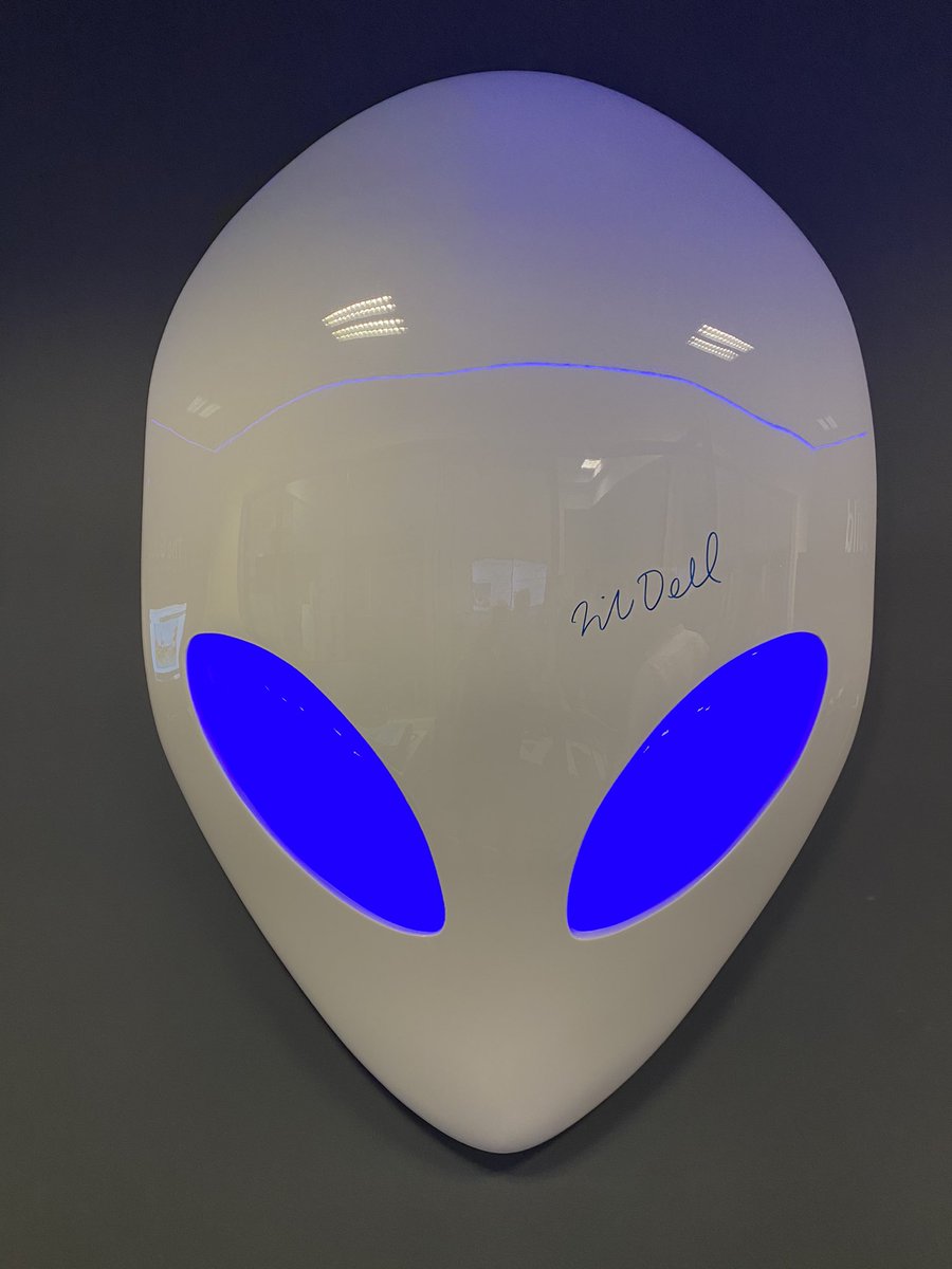 impressive to see our factory in Łódź! #iwork4dell <a href="/TSasho/">Sasho Tasevski</a>