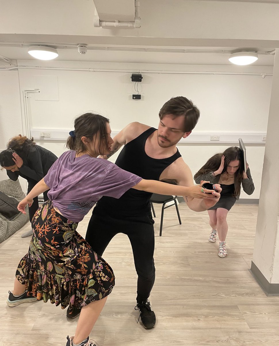 splitnotespace's tweet photo. Have a look through some of our great moments from our most recent rehearsal for Her Hem! 

Her Hem is on from June 16th - 18th 
@EtceteraTheatre 

Click the link in our bio to book tickets now before they’re all gone! 

#theatre #newwriting #londonfringe #actorslife #rehearsal https://t.co/sdlSPYtfpQ