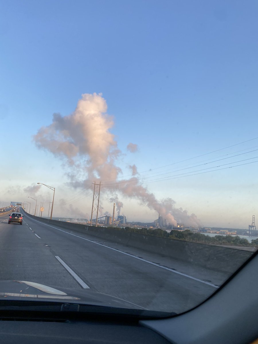 DebDeGroff's tweet image. What types of chemicals do you suppose are in these emissions from the paper factory in CHS?  #onlycloudinthesky #climatechange #airpollution