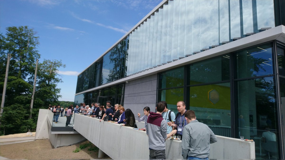 LRwhisperer's tweet photo. #EMBLICSymposium lunch break https://t.co/k5HBSsev1C