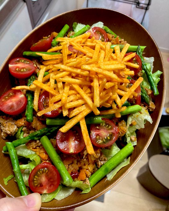 タコライスにカラムーチョをトッピングするとばり美味い 