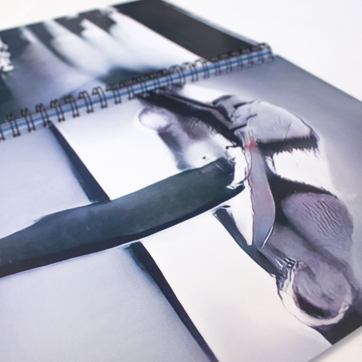 typenowhere's tweet photo. ‘I am an Eye, a Mechanical Eye’ 
👁

3rd year Publication is launching TONIGHT at @Northststandard, 5—11pm!

Please drop by to celebrate, grab a drink and pick up your free copy.

All welcome! https://t.co/RRgt6kTzJi