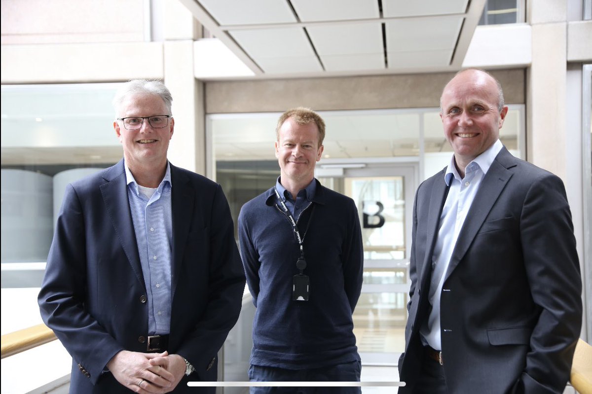 Hva har overrasket toppforvalterne med kvartalssesongen? Og hva kan vi vente oss av aksjene og sektorene fremover? 

Programleder <a href="/sinheyer/">Sindre Heyerdahl</a> med <a href="/leiferix/">Leif Eriksrød</a> i Alfred Berg, og Hans Thrane Nielsen i Storebrand. #E24-podden 

e24.no/podkast/vgtv/e…