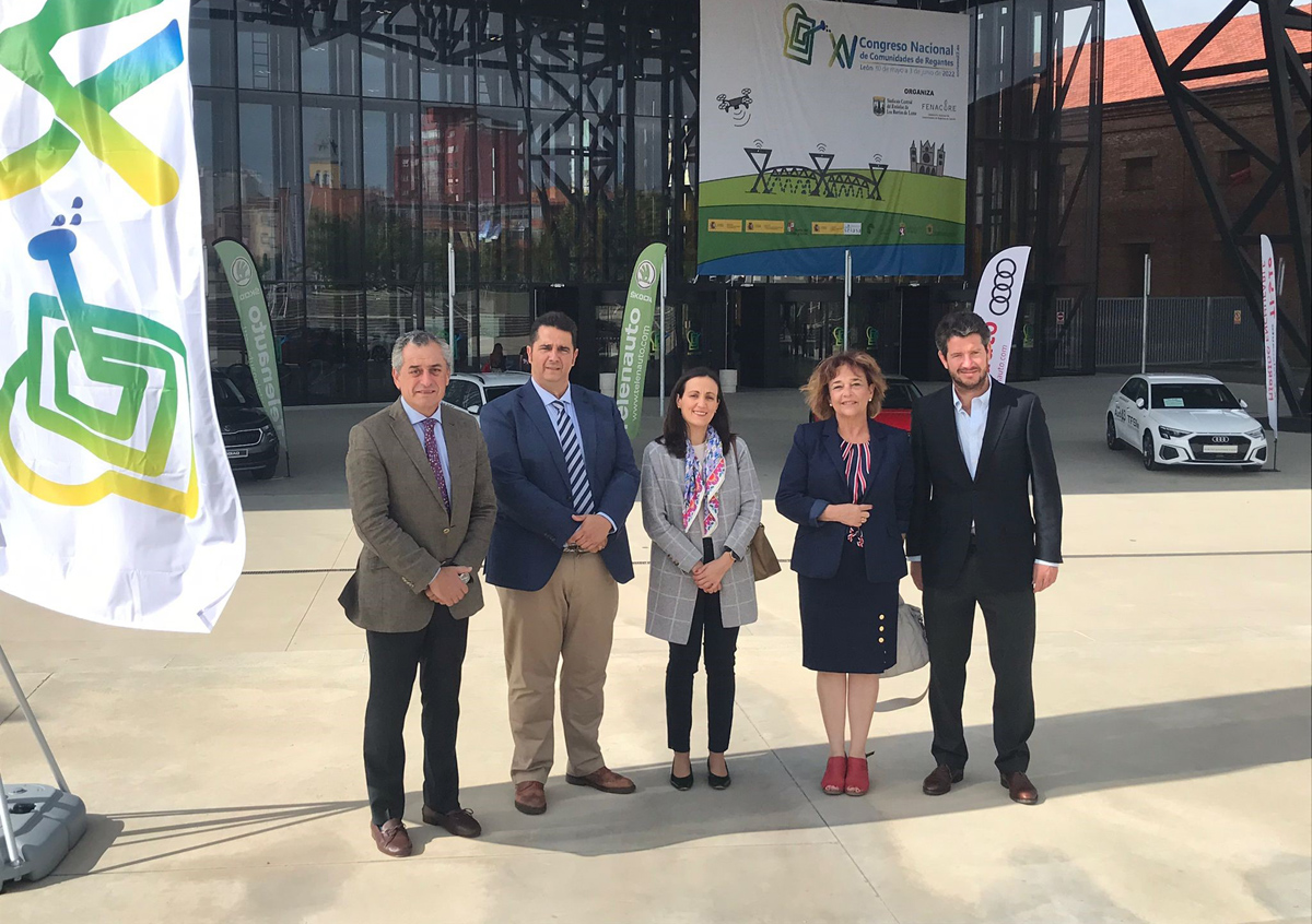 León acoge esta semana el XV Congreso Nacional de #Regantes <a href="/CnrLeon22/">CNRLeón22</a> , en el que se debatirá sobre temas de máxima actualidad para el #regadío. Y el <a href="/valleinferior/">Valleinferior</a> está asistiendo con una delegación con miembros de nuestros órganos de gobierno. + info👉 bit.ly/3M2h9UE