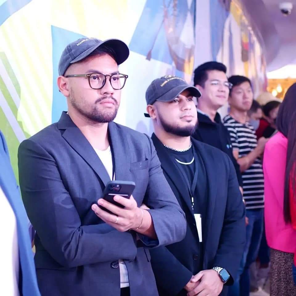 AfterMidnightMA's tweet photo. Web3 Asia Event  ⭐

⭐ Charles Gener
⭐ Exnetwork Capital
⭐ Manila Crypto Club

Happened at @mckinleyhill_
@venicegrandcanal

#aftermidnightmedia #web3asia #thompsoncollective #thompsonmegalo #manilacryptoclub #filipinasnft #arkofdreams #nftphilippines #cryptoartph #pdax https://t.co/3XQroPX2GA
