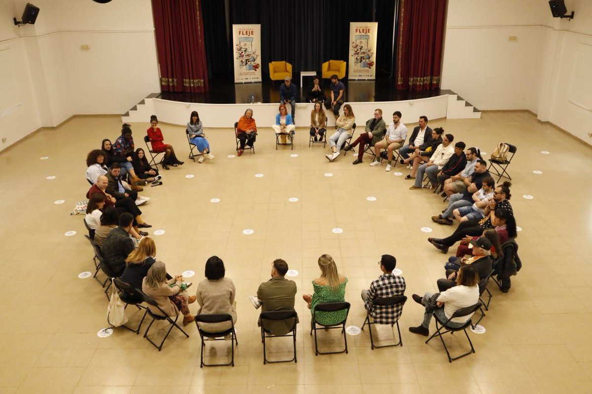 JuventudCanaria's tweet photo. 🔝 Este fin de semana La Palma tuvo un #FLEJE de magia con personas increíbles.
📖 Leímos, compartimos, disfrutamos, aprendimos, hicimos nuevas amistades y conocimos a grandes escritores y escritoras de nuestra tierra.
‘FLEJE’ es un evento para repetir, @CulturaKarmala 💜 https://t.co/FHbhhuKaNr