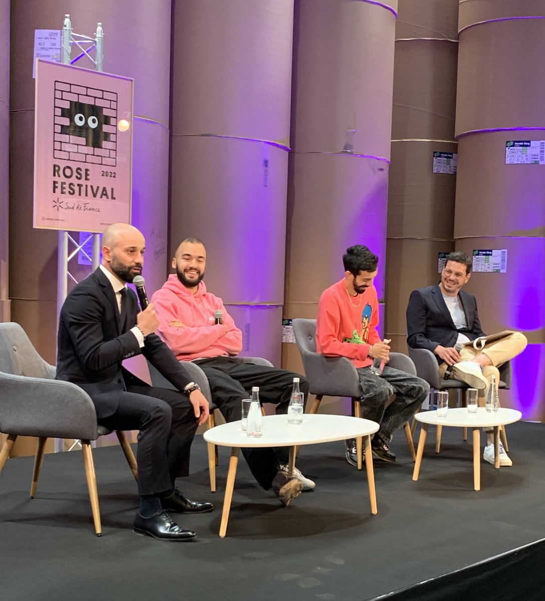 Ça bouge à Toulouse : après le #ToulouseRugbyFestival produit par <a href="/midi_olympique/">Midi Olympique</a> (10 et 11 juin place du capitole), bienvenue à la musique avec le #FestivalRose organisé par <a href="/Flo_et_Oli/">BigFlo & Oli</a> et  <a href="/ladepechedumidi/">La Dépêche du Midi</a>. Rdv les 2 et 3 septembre.