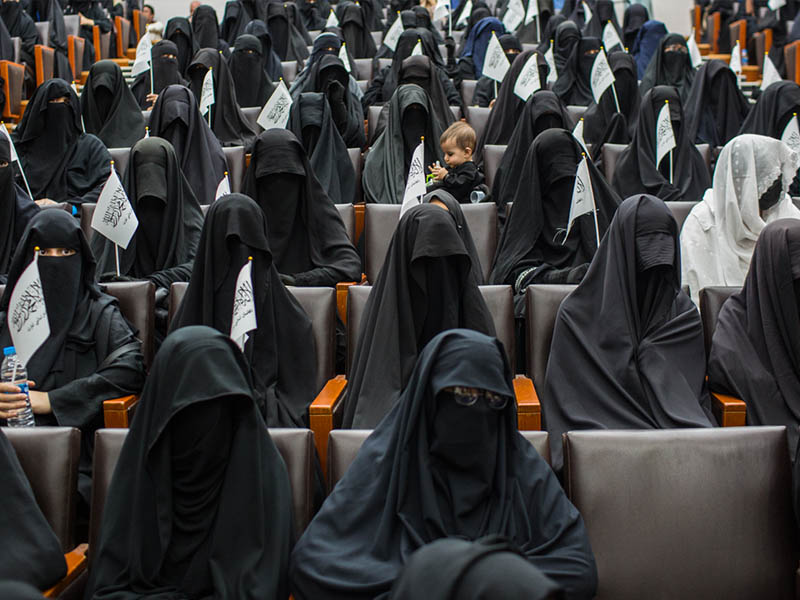 Sous la loi des talibans, sera avant-première à l'occasion du @FIGRA_Festival 
réalisé par Patrick de Saint-Exupéry et <a href="/dafonsecapedro/">brito da fonseca pedro</a> 
+ suivit d'une exposition au <a href="/ChartreuseDouai/">Musée de la Chartreuse Douai</a> 
  
 Pour + d'infos🔻
figra.fr