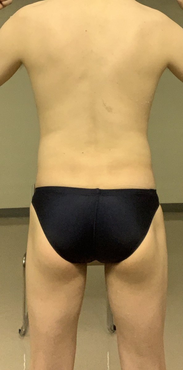 競パンで泳いで来ました！