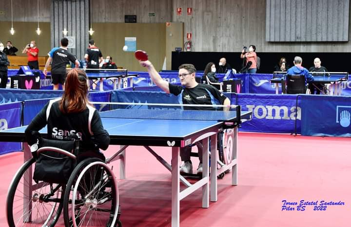 JUANKYVIDAL's tweet photo. Gracias a Pilar Benavente, por esta foto de octavos de final del pasado torneo estatal de tenis de mesa! @Raul_Belda @Bernafisio @radioelda https://t.co/aSLCQLxpPP
