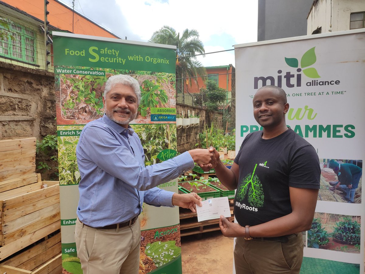Miti Alliance (@mitialliance) on Twitter photo We are gearing up for #WorldEnvironmentDay2022.
Excited to receive a cash & product donation from <a href="/organixkenya/">Organix Limited</a> that goes towards this year's activities. They are part of <a href="/1PercentFTP/">1% for the Planet</a>, where businesses & individuals give back to the #planet.
#WorldEnvironmentDay #WED2022 We are gearing up for #WorldEnvironmentDay2022.
Excited to receive a cash & product donation from <a href="/organixkenya/">Organix Limited</a> that goes towards this year's activities. They are part of <a href="/1PercentFTP/">1% for the Planet</a>, where businesses & individuals give back to the #planet.
#WorldEnvironmentDay #WED2022