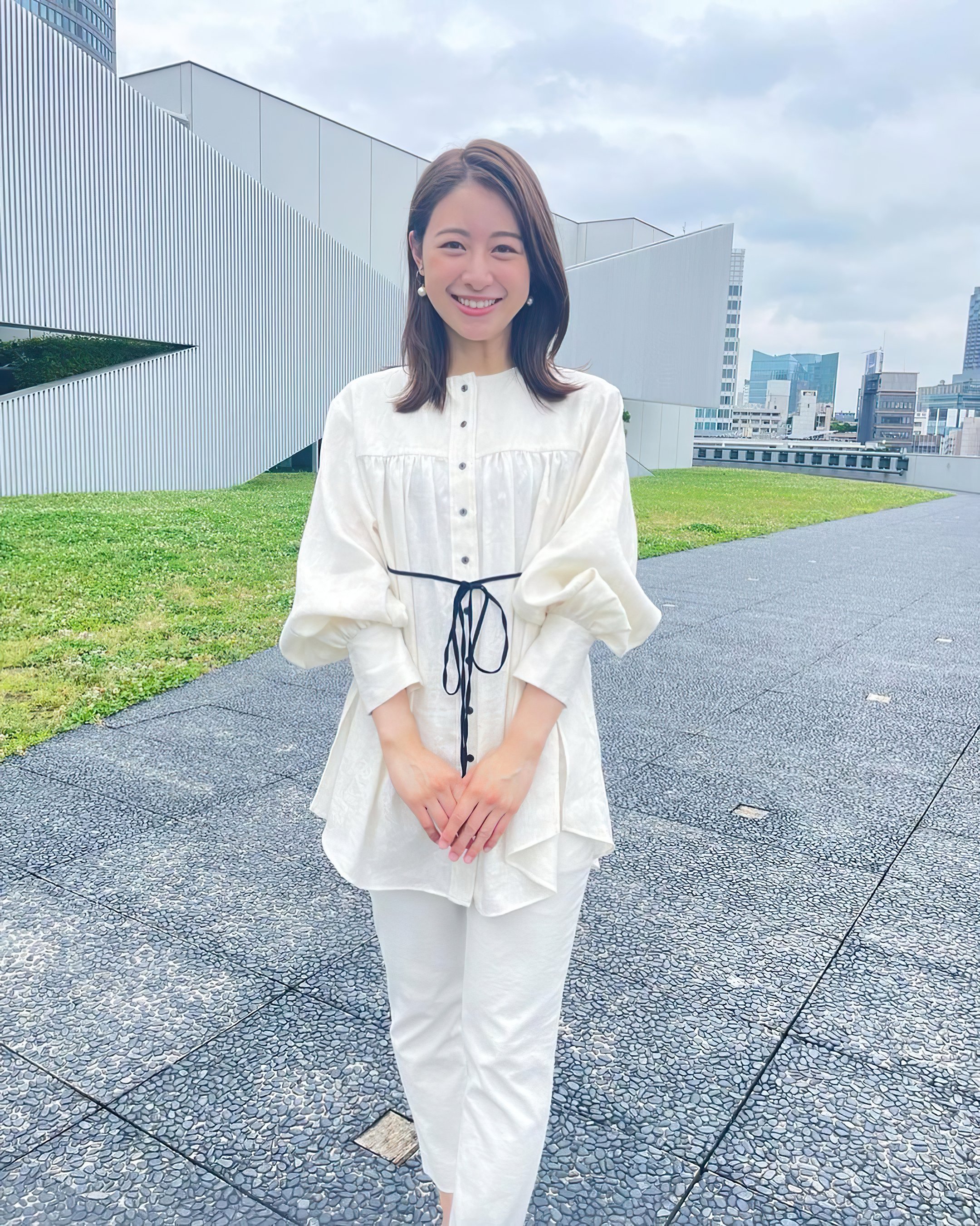 サイン入りグリーンボール テレビ朝日 島本真衣アナウンサーサイン入りブロマイド