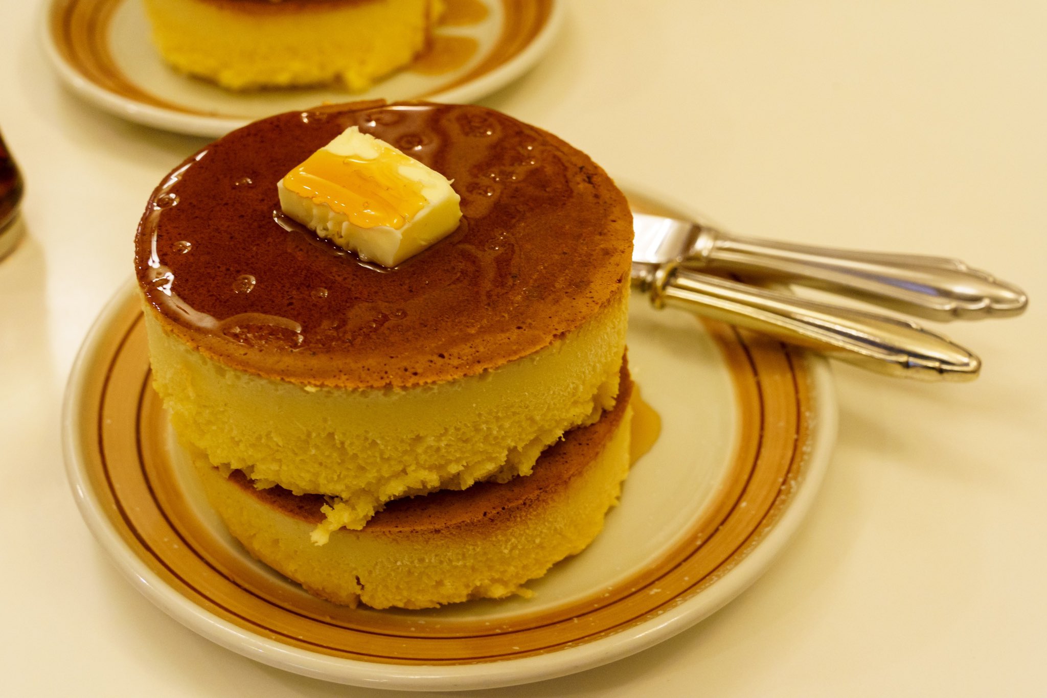 はなふさ 初めてイワタコーヒーのホットケーキ食べたんだけど ボリュームありすぎてビビるわ これは鎌倉のコメダ T Co J6bh0kp3u6 Twitter はなふさ 初めてイワタコーヒーのホットケーキ食べたんだけど ボリュームありすぎてビビるわ これは鎌倉のコメダ T Co J6bh0kp3u6 Twitter