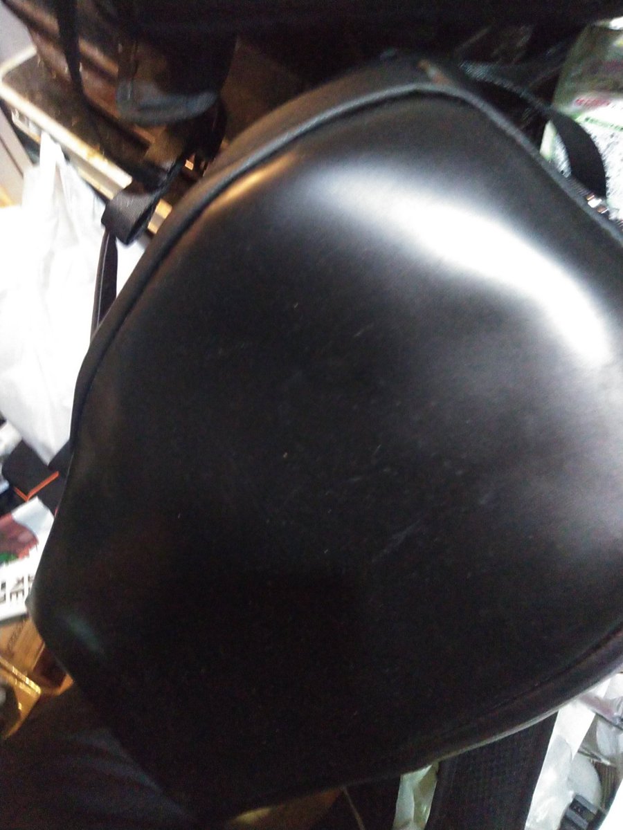 Monone417's tweet image. #Foldeat のマットだと思っていたら、#KorinDesign の最新作、FlipPackだった🤨
え、何故にWhy?
もう半年前に受け取って、時折使ってるのに😅
平日中は面倒だけど、メーカーに英文メールで問い合わせてみるかぁ📨
ちなみに持ってないFlipSlingが同梱してるかもと期待したけど、無かった😂