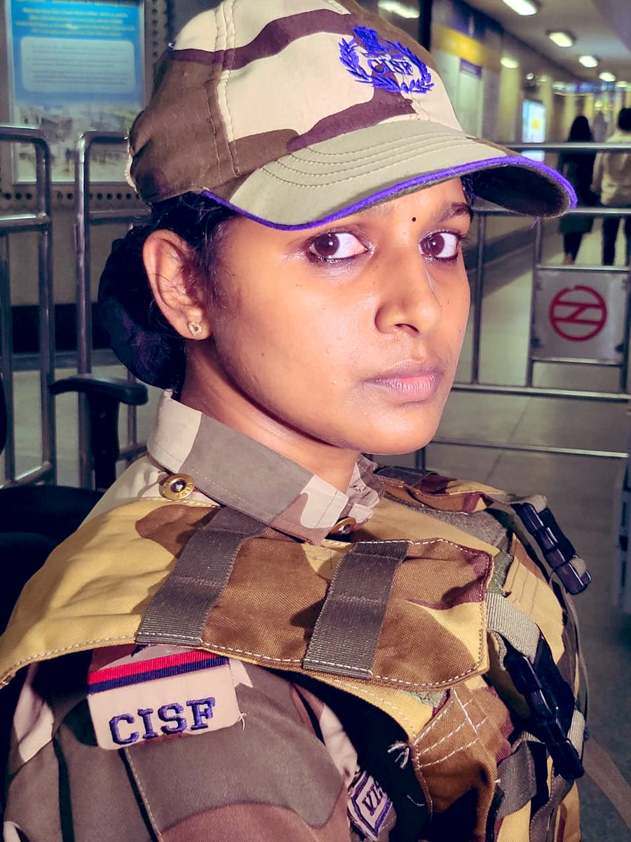 journomitalli1's tweet photo. 250 more #CISF Lady Personal will join the #DelhiMetroSecurity System From #CISF 
To ensure The #WomenSecurity
Commendable Step  By #DGCISF

 @CISFHQrs 
@HMOIndia @PMOIndia @OfficialDMRC @AmitShah @DelhiPolice @Uppolice @LtGovDelhi @UpendrraRai @police_haryana @CAPFsofIndia https://t.co/Pmkjpo5S9W