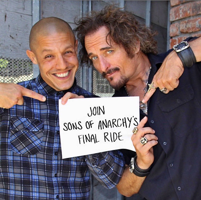 KimFCoates's tweet image. Even though this pic was from 2014.. it could be used RIGHT now cause me n ⁦@Theorossi⁩ are on our last beauty legs of #ReaperReviews ..don’t miss out.. #THEOryPOD everywhere .. ⁦@Patreon⁩ .. 7 or 8 epic reviews and interviews left SAMily.. FAMcro.. love n peace KC xo