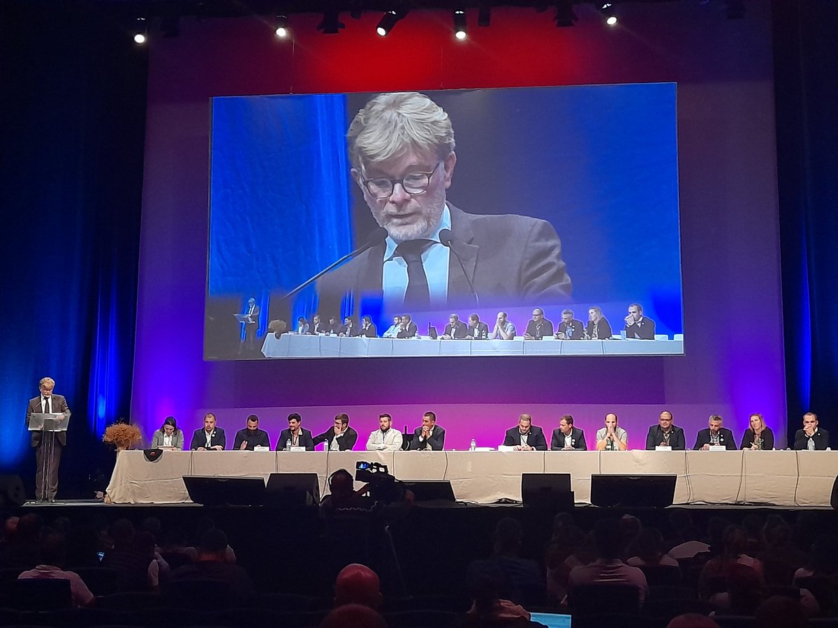 📢 Au congrès du Havre, <a href="/MFesneau/">Marc Fesneau</a> est venu expliquer sa méthode mais aussi affirmer sa confiance en <a href="/JeunesAgri/">Jeunes Agriculteurs</a> pour affronter les défis de demain #JAGEauHavre 👨‍🌾🤝👨‍🌾